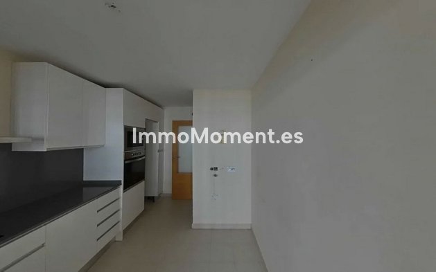 Wiederverkauf - Wohnung - Manilva - Manilva Centro