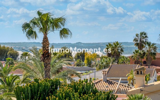 Bestaande woning - Villa - Torrevieja - Torrevieja Centro