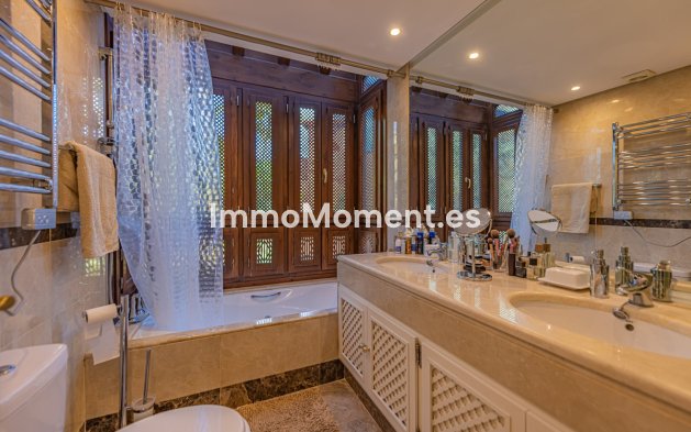 Wiederverkauf - Wohnung - Marbella - Nueva Andalucía