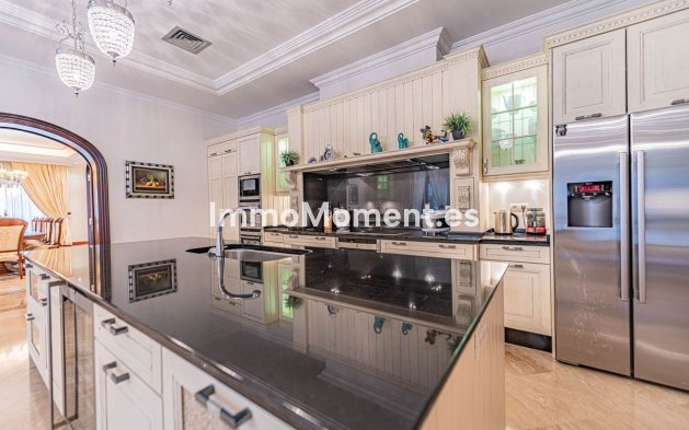 Reventa - Villa - Marbella - Guadalmina Baja