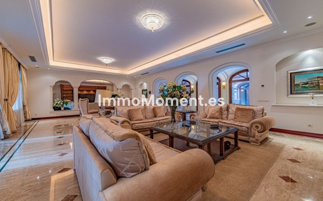 Reventa - Villa - Marbella - Guadalmina Baja