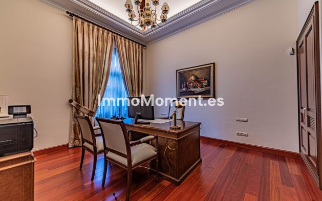 Reventa - Villa - Marbella - Guadalmina Baja