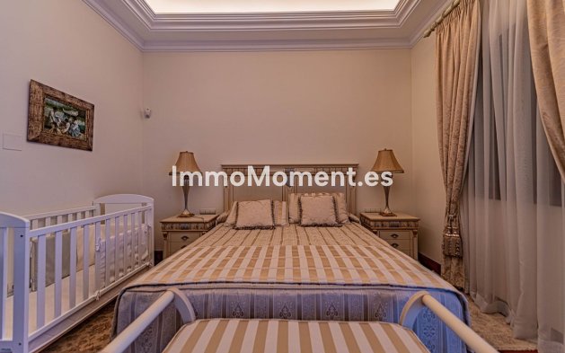 Reventa - Villa - Marbella - Guadalmina Baja
