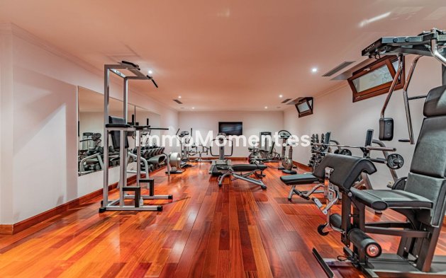 Reventa - Villa - Marbella - Guadalmina Baja