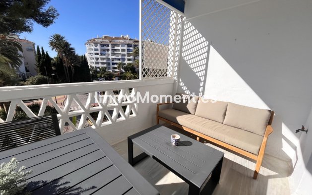 Resale - Apartment - Marbella - Puerto Banús