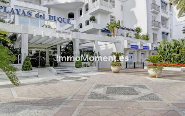 Resale - Apartment - Marbella - Puerto Banús