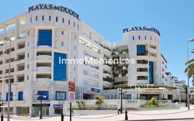 Resale - Apartment - Marbella - Puerto Banús