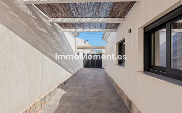 Bestaande woning - Villa - Torrevieja - El Chaparral