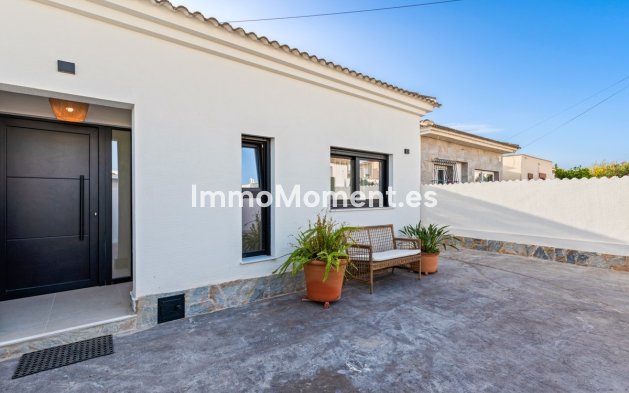 Bestaande woning - Villa - Torrevieja - El Chaparral