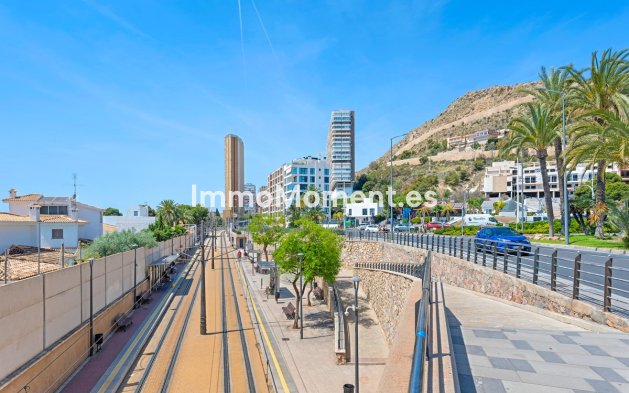 Wiederverkauf - Wohnung - Alicante - Alicante Centro