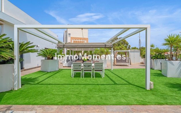 Revente - Villa - Orihuela - Villamartin