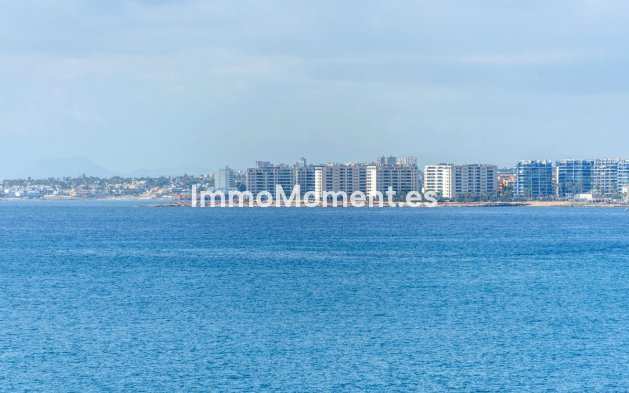 Wiederverkauf - Wohnung - Torrevieja - Torrevieja Centro