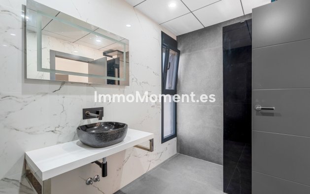 Wiederverkauf - Villa - Orihuela - Campoamor