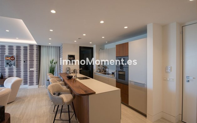 Revente - Appartement - Estepona  - Estepona Centro