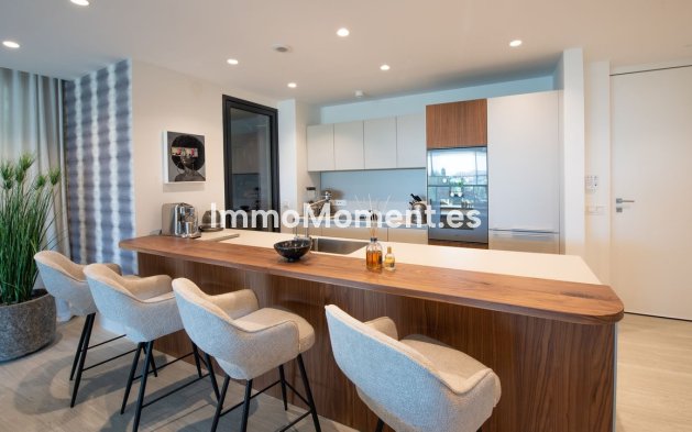 Revente - Appartement - Estepona  - Estepona Centro