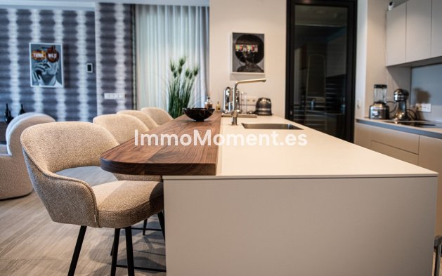 Revente - Appartement - Estepona  - Estepona Centro