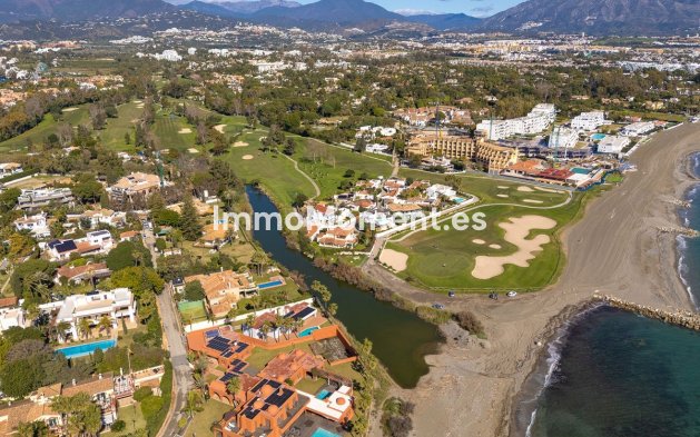 Resale - Villa - Marbella - Guadalmina Baja