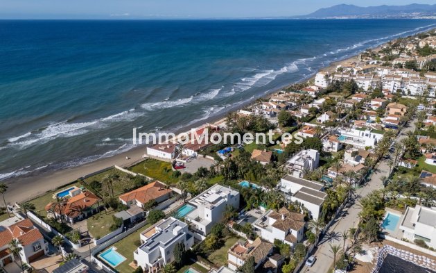 Resale - Villa - Marbella - Marbesa