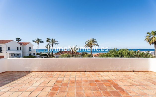 Resale - Villa - Marbella - Marbesa