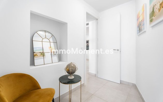 Resale - Apartment - Marbella - Puerto Banús