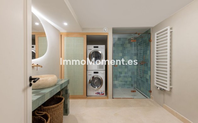 Revente - Villa - Marbella - Puerto Banús