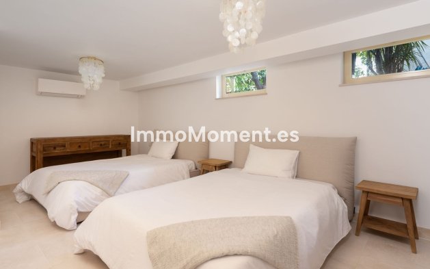 Revente - Villa - Marbella - Puerto Banús
