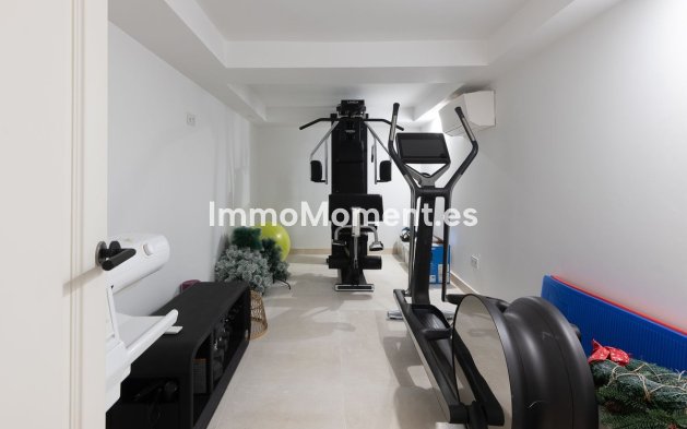 Revente - Villa - Marbella - Puerto Banús