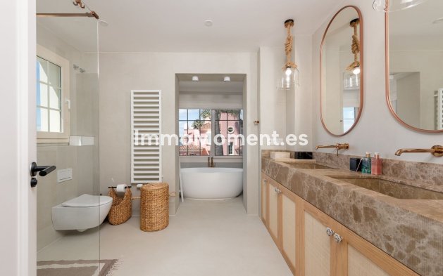 Revente - Villa - Marbella - Puerto Banús