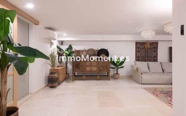 Revente - Villa - Marbella - Puerto Banús