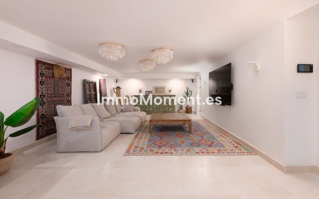 Revente - Villa - Marbella - Puerto Banús