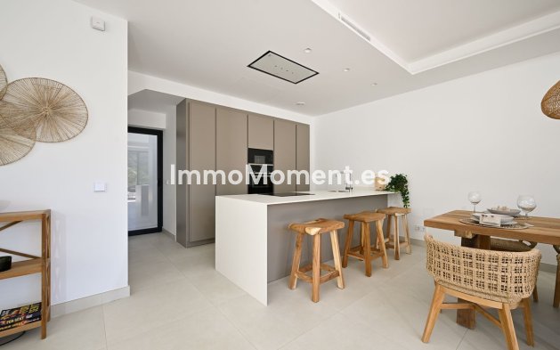 Resale - Villa - Benalmadena - Benalmadena Pueblo