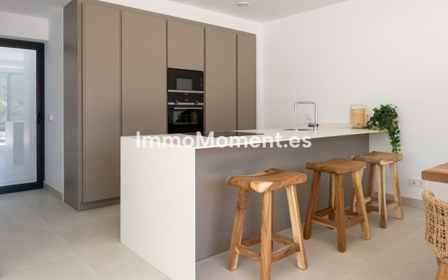 Resale - Villa - Benalmadena - Benalmadena Pueblo