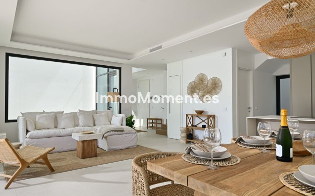 Resale - Villa - Benalmadena - Benalmadena Pueblo