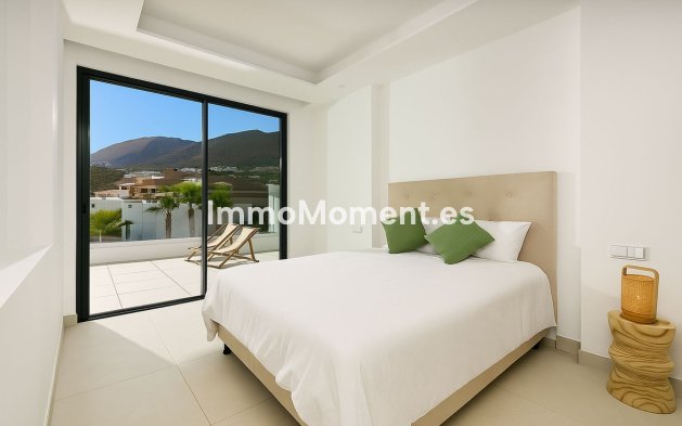 Resale - Villa - Benalmadena - Benalmadena Pueblo