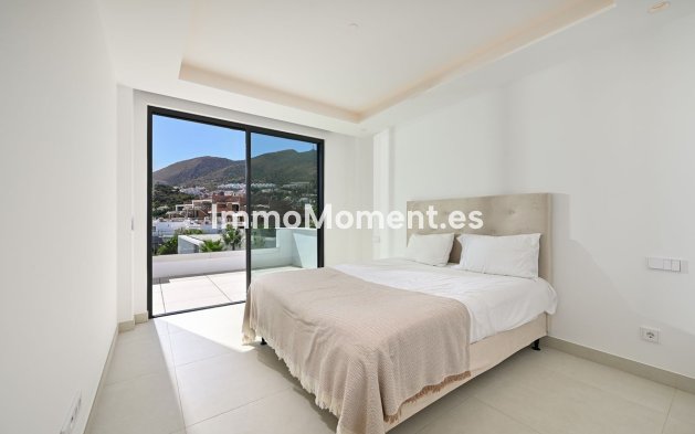 Resale - Villa - Benalmadena - Benalmadena Pueblo