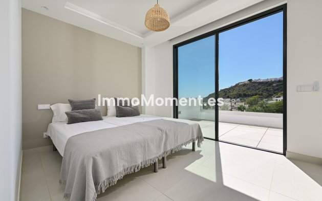 Resale - Villa - Benalmadena - Benalmadena Pueblo