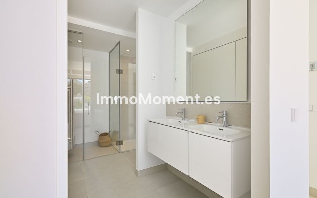 Resale - Villa - Benalmadena - Benalmadena Pueblo