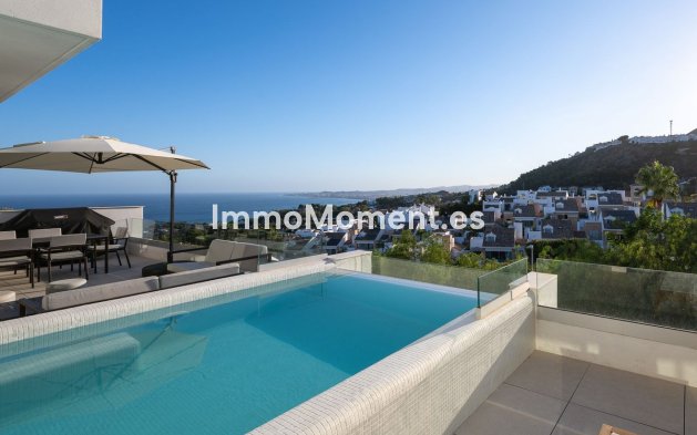 Resale - Villa - Benalmadena - Benalmadena Pueblo