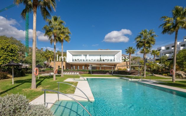 Resale - Villa - Benalmadena - Benalmadena Pueblo