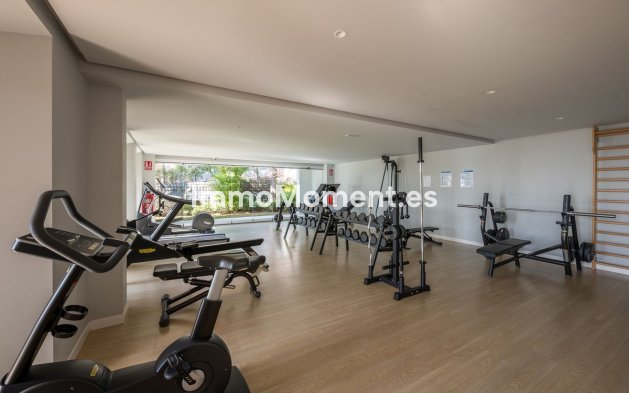 Resale - Villa - Benalmadena - Benalmadena Pueblo