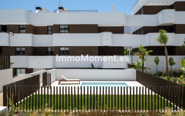 Resale - Apartment - Estepona - Estepona Centro