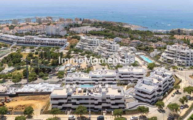 Resale - Apartment - Estepona - Estepona Centro