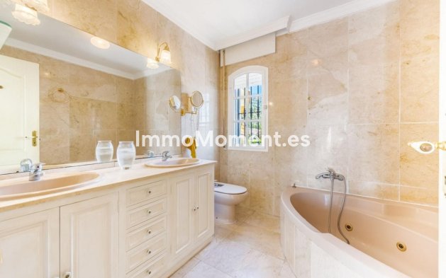 Resale - Villa - Marbella - Marbella Centro