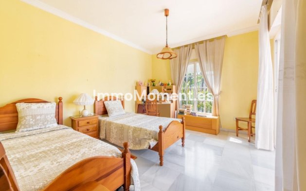 Resale - Villa - Marbella - Marbella Centro