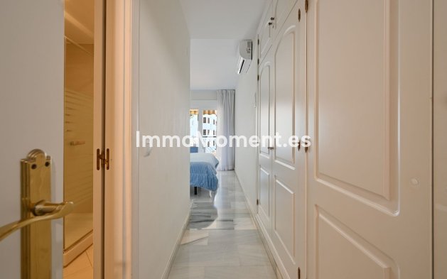 Resale - Apartment - Mijas - Calahonda