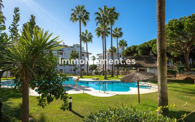 Resale - Apartment - Mijas - Calahonda