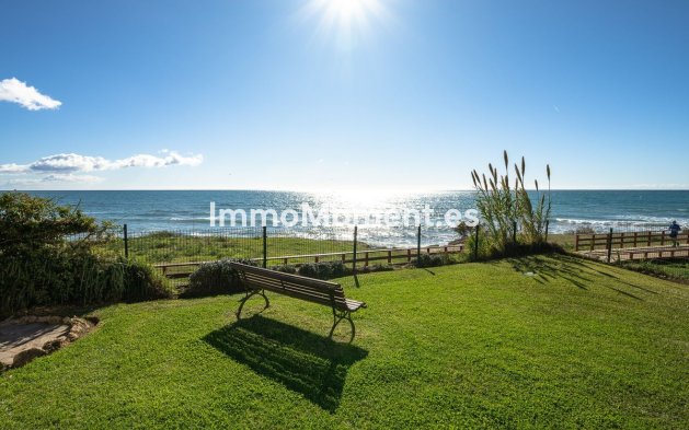 Resale - Apartment - Mijas - Calahonda