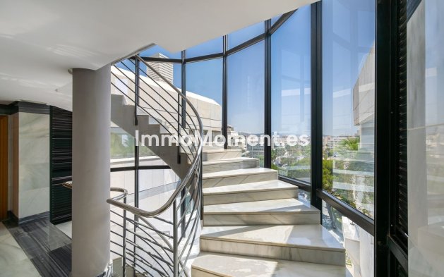 Resale - Apartment - Marbella - Marbella Centro