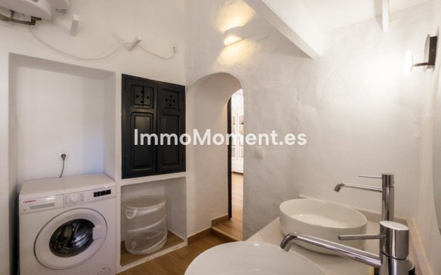 Bestaande woning - Geschakelde woning - Binnenland  - Guaro