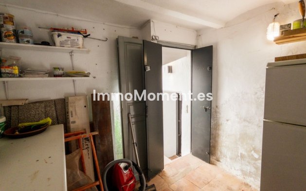 Bestaande woning - Geschakelde woning - Binnenland  - Guaro